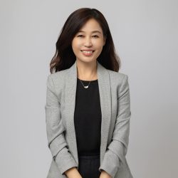 Cathy Chen Headshot